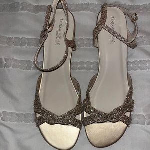 Benjamin Walk Lena Champagne Shoes - Size 11